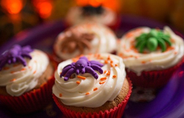 halloween cupcakes copy